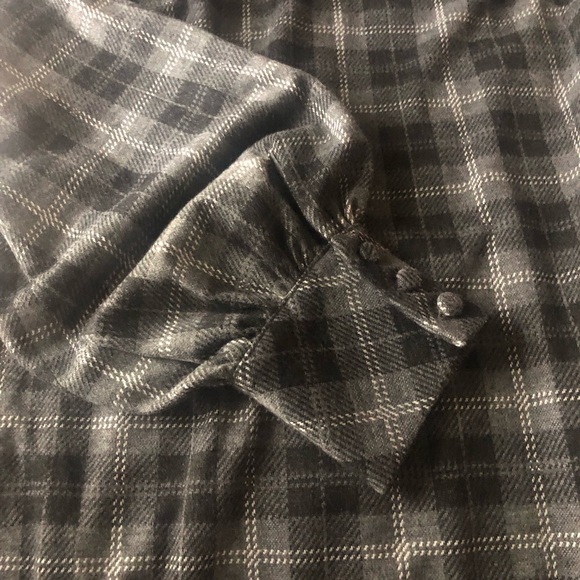Black and gray plaid dress - Picture 2 of 5